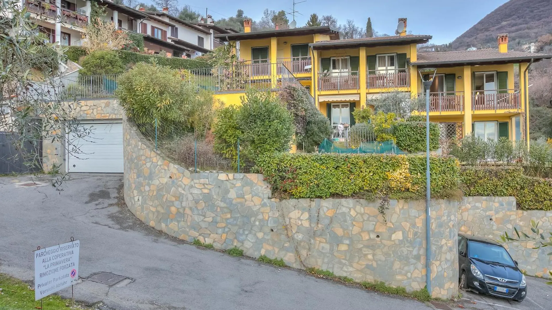 Alice House Terrace & Lake View - Happy Rentals Gardone Riviera 0*,  İtalya