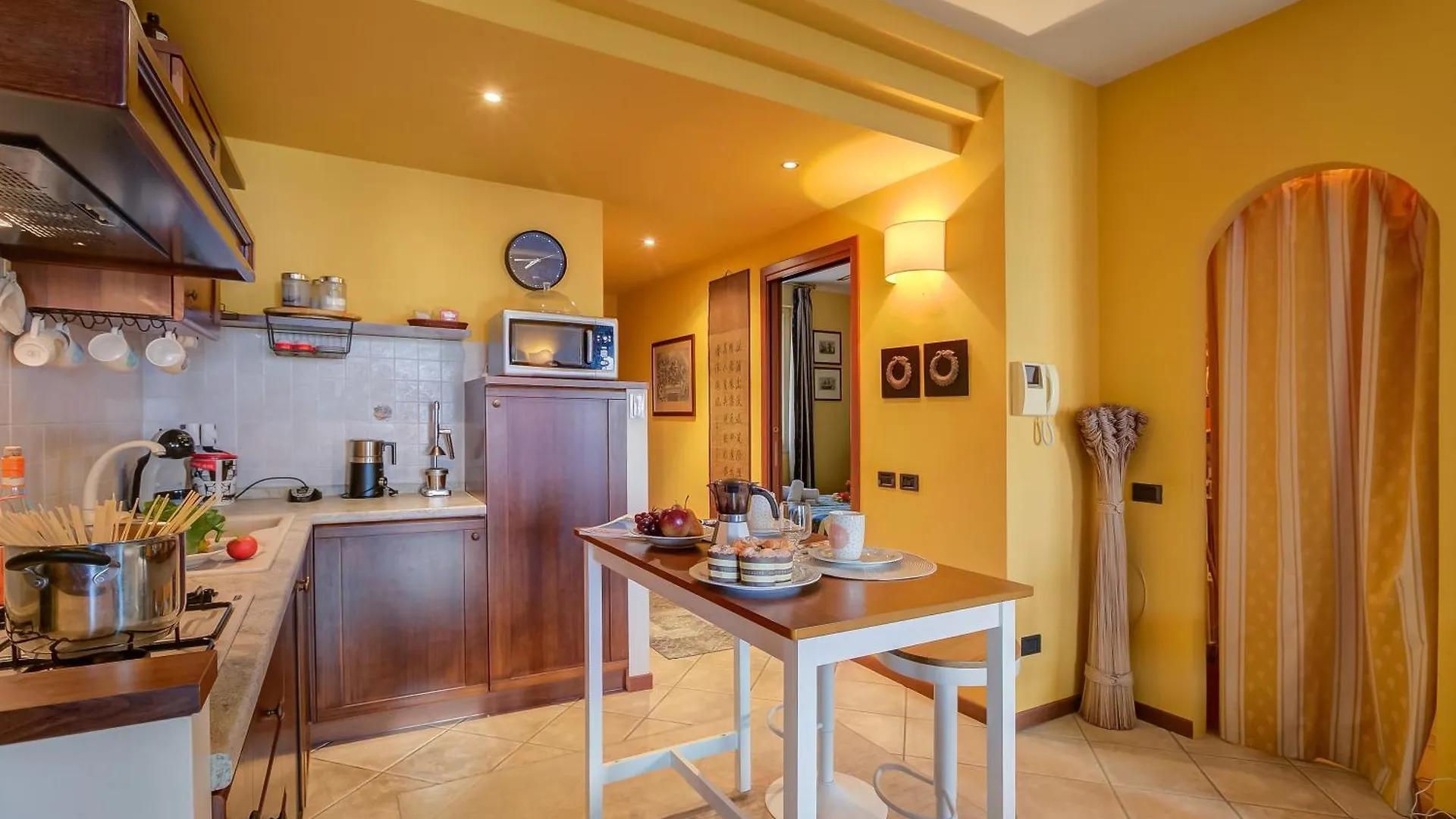Alice House Terrace & Lake View - Happy Rentals Gardone Riviera